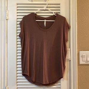 NWT Athleta cloud light stratus tee
